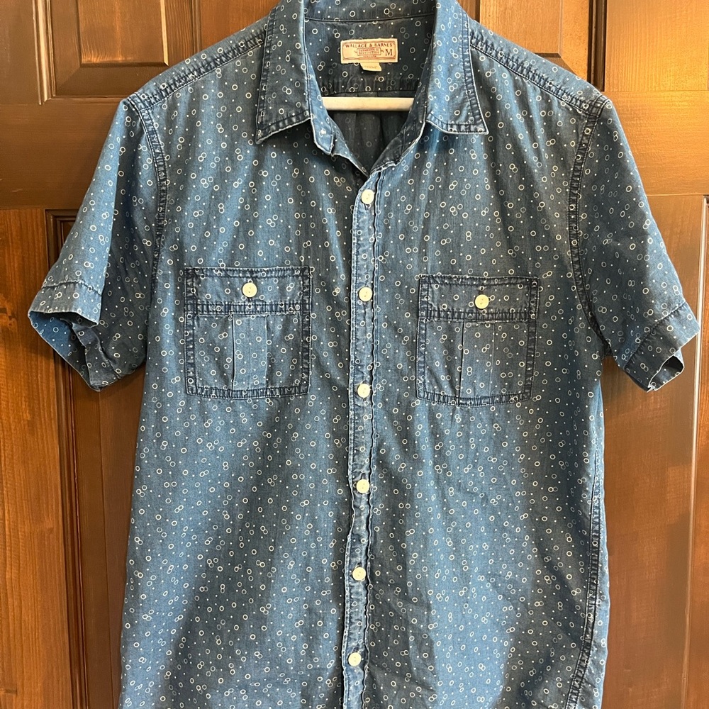 Wallace & Barnes Button Down Teeshirt medium/large